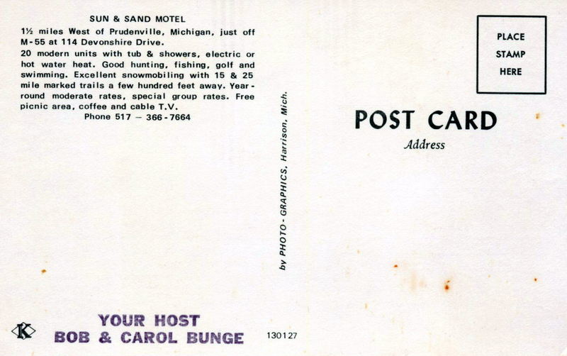 Anns Water-N-Woods Motel (Sun & Sand Motel) - Sun-N-Sand Motel Postcard